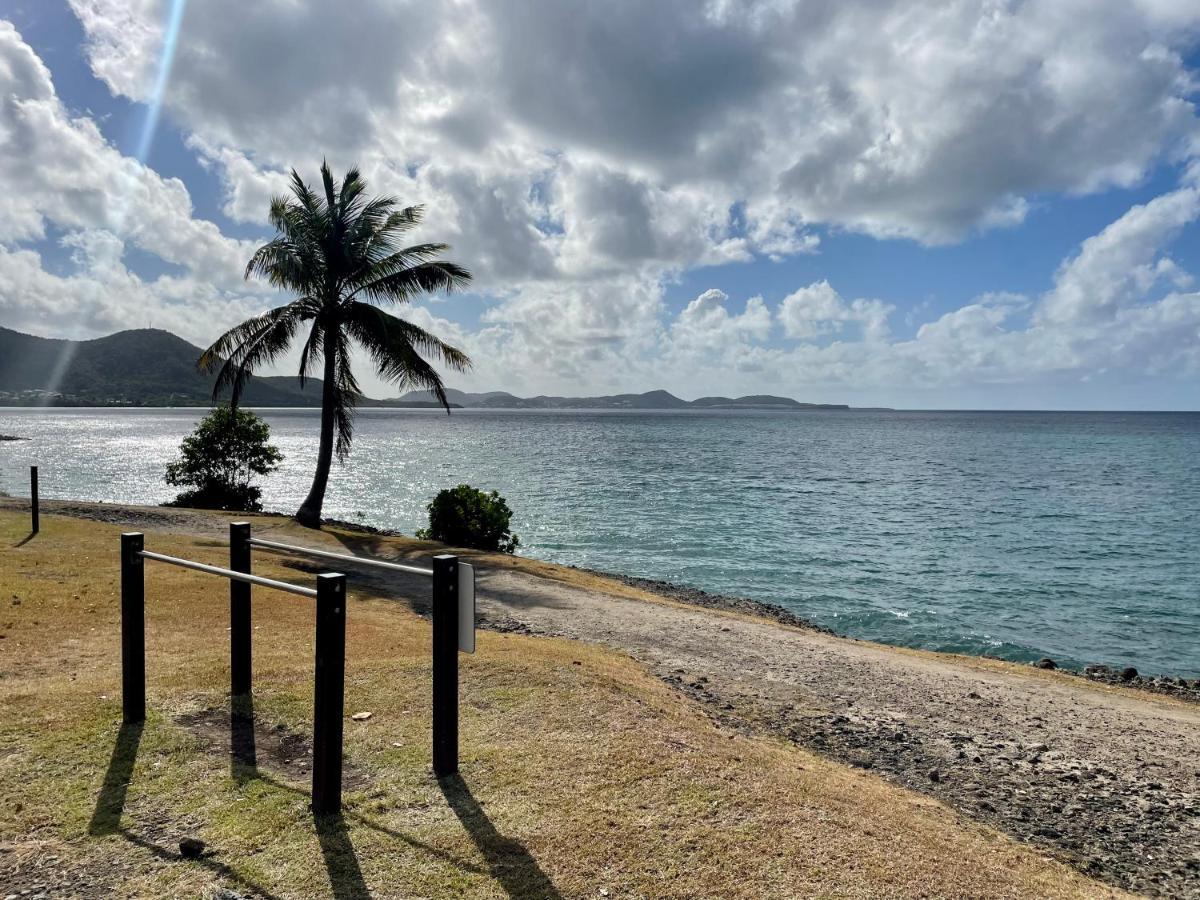 Appart Avec Piscine Et Vue Mer - Tic 圣吕斯 外观 照片